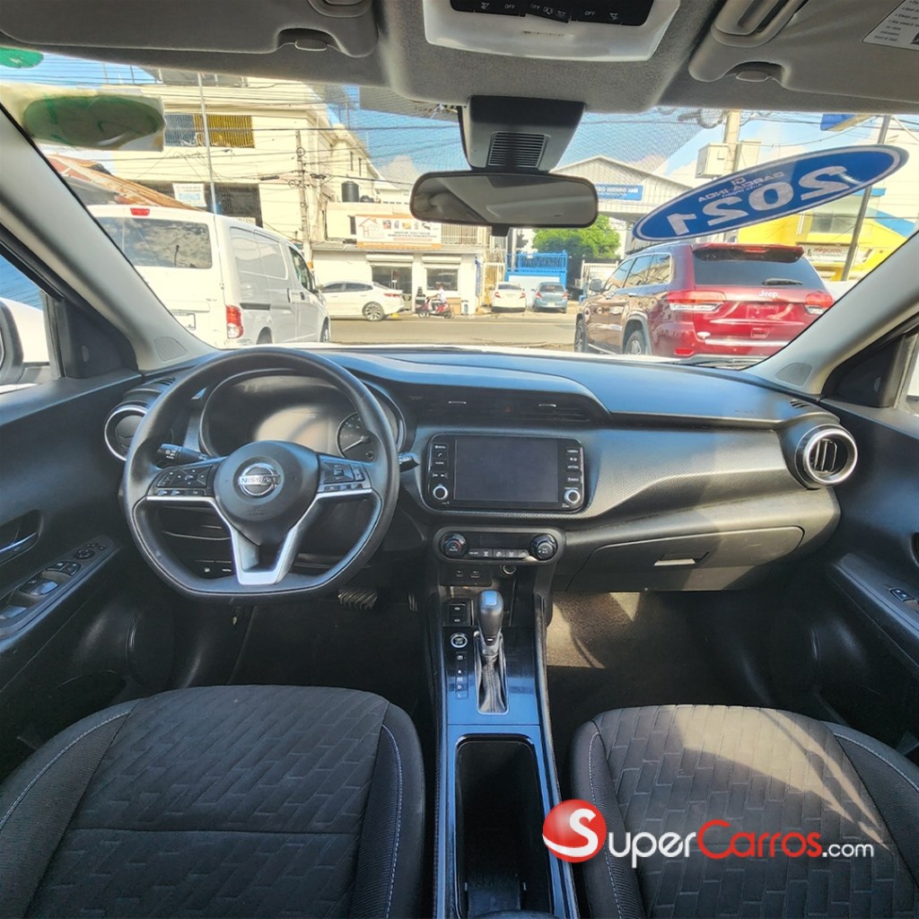 2021 Nissan Kicks SV — foto 9 / 12