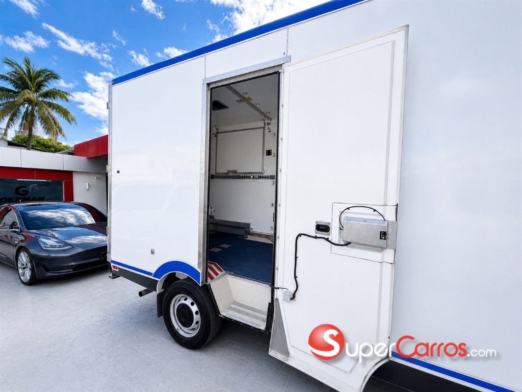 2020 Ford Transit — foto 8 / 10