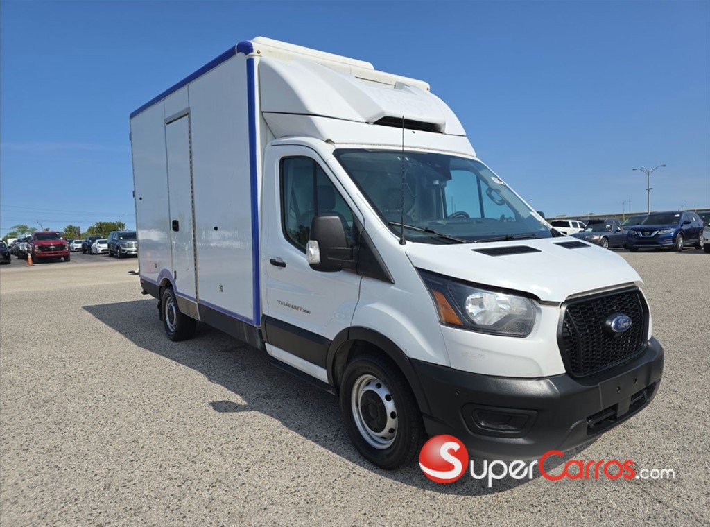 2021 Ford Transit — foto 2 / 10