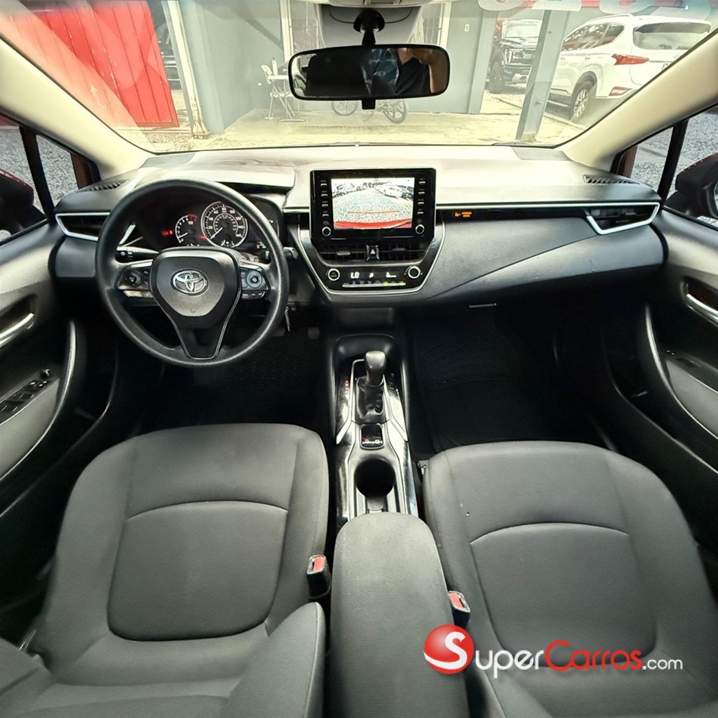 2020 Toyota Corolla LE — foto 8 / 12