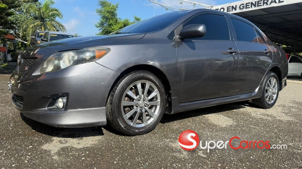 2010 Toyota Corolla S — foto 3 / 9