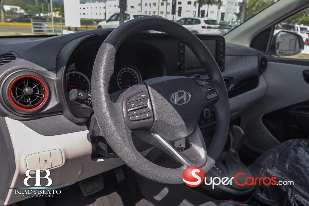 2026 Hyundai Grand I 10 Sedan — foto 2 / 12