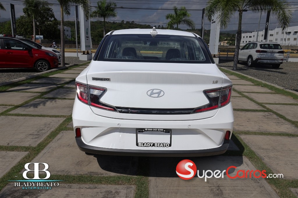 2026 Hyundai Grand I 10 Sedan — foto 11 / 12