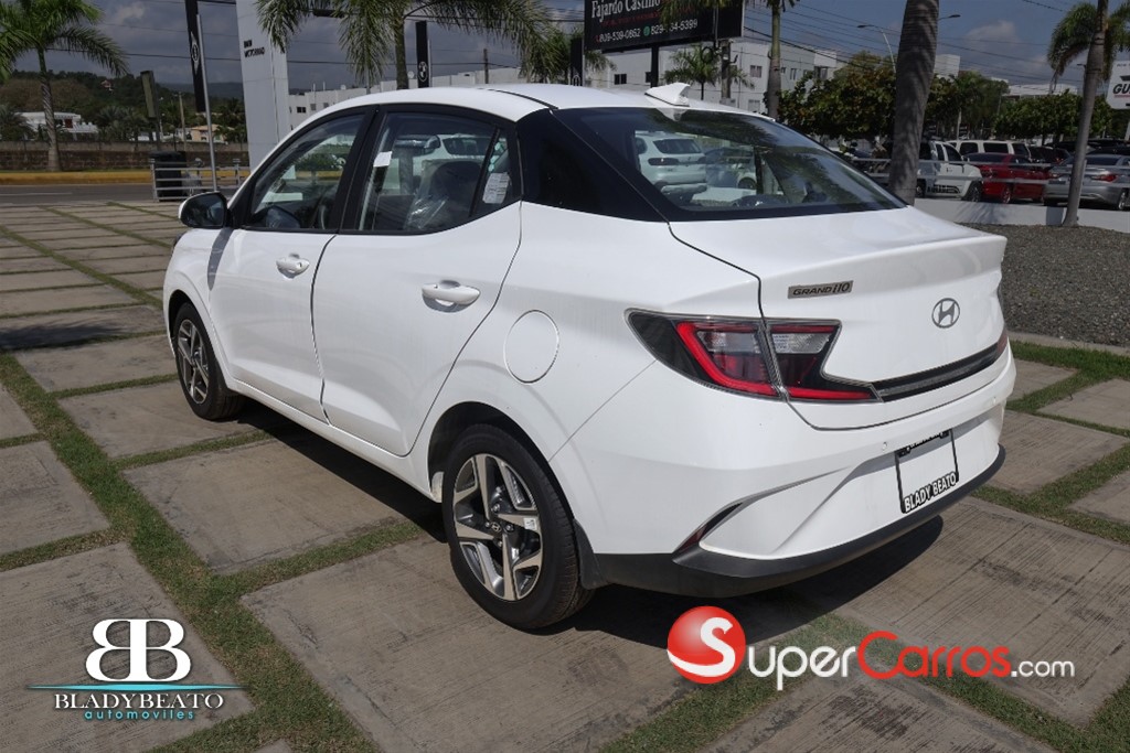 2026 Hyundai Grand I 10 Sedan — foto 12 / 12