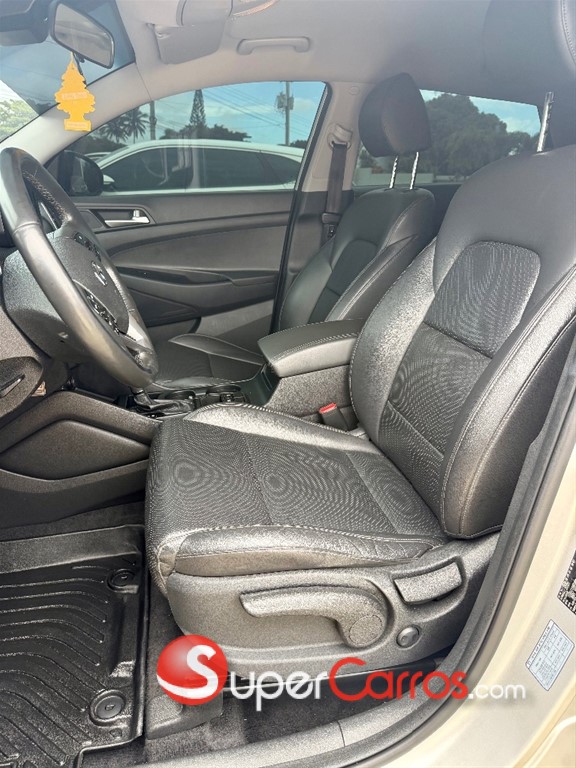 2020 Hyundai Tucson — foto 5 / 9