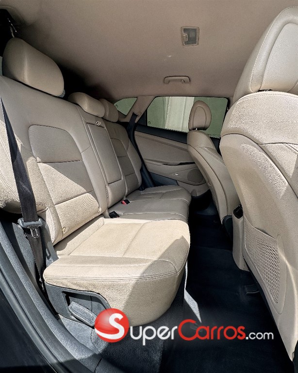2017 Hyundai Tucson LIMITED — foto 6 / 7