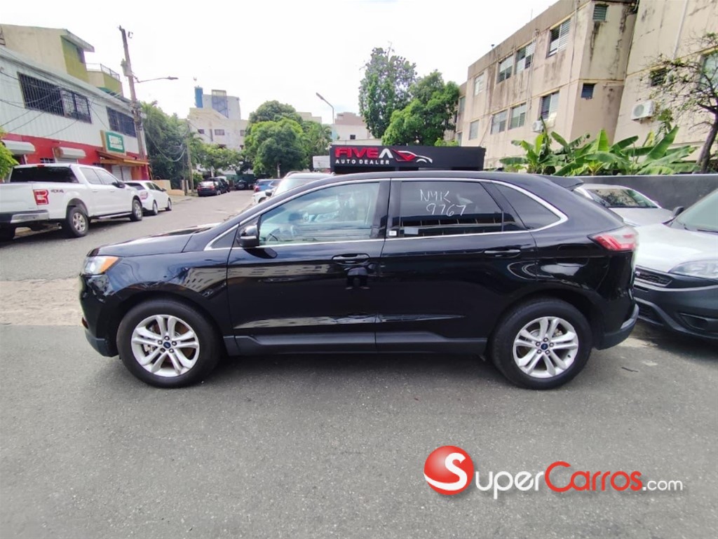 2019 Ford EDGE SEL AWD — foto 3 / 12
