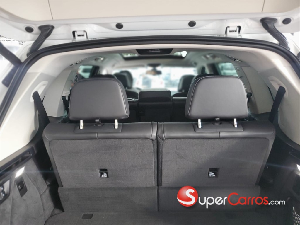 2021 BMW X 7 XDRIVE 40i — foto 10 / 12