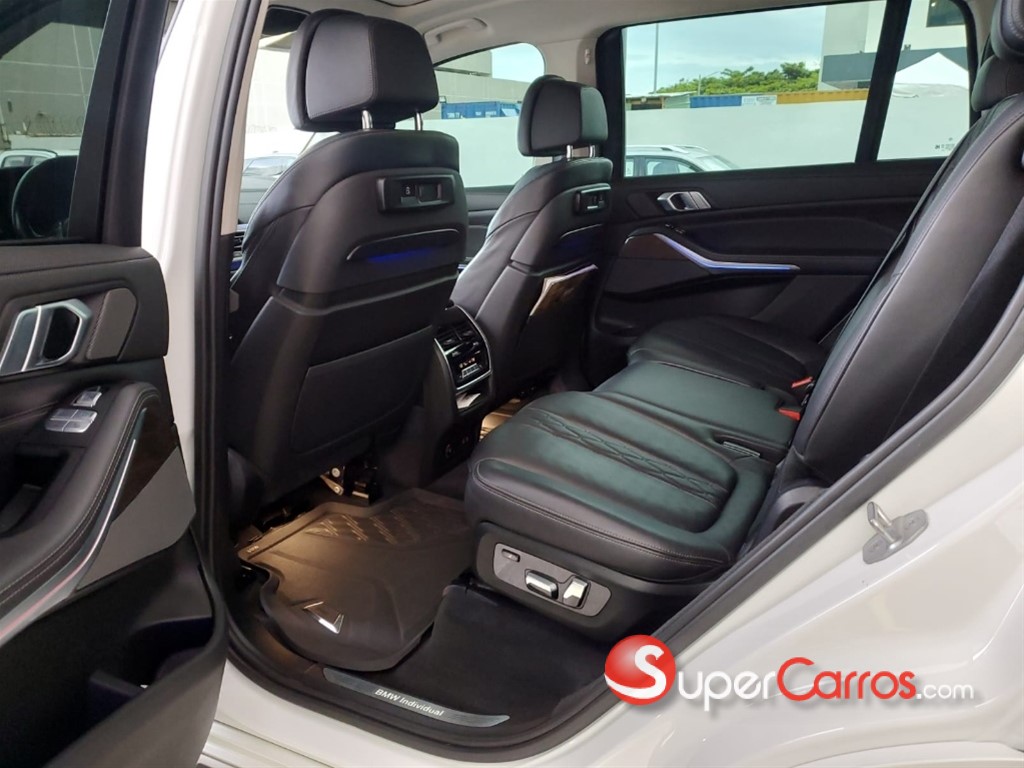 2021 BMW X 7 XDRIVE 40i — foto 11 / 12