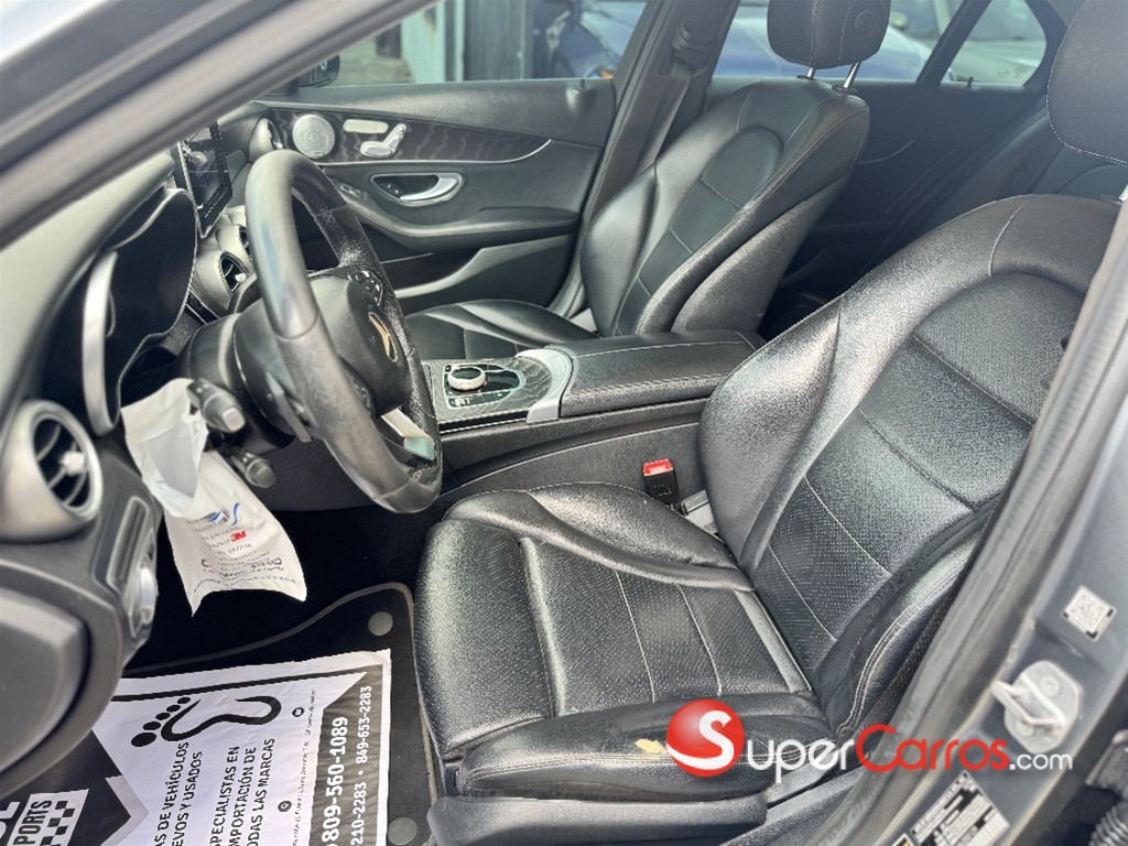 2017 Mercedes-Benz Clase C 300 4 Matic — foto 11 / 12