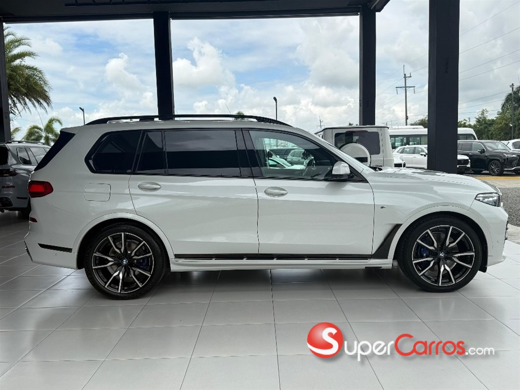 2021 BMW X 7 XDrive 30d — foto 4 / 12