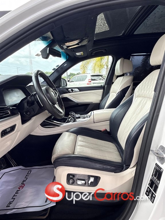2021 BMW X 7 XDrive 30d — foto 9 / 12