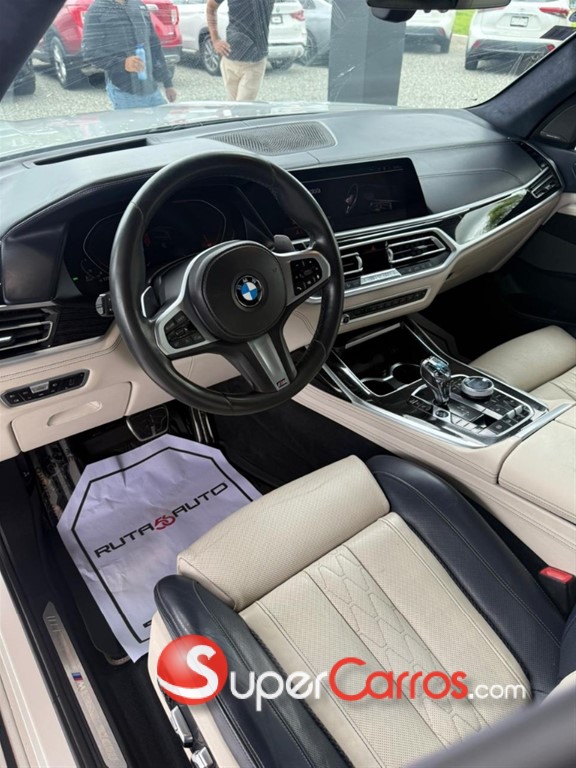 2021 BMW X 7 XDrive 30d — foto 11 / 12
