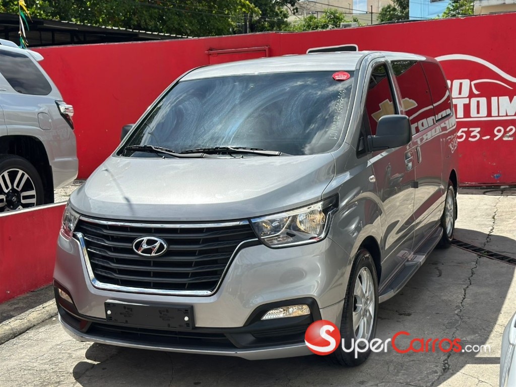 2020 Hyundai Grand Starex — foto 3 / 12