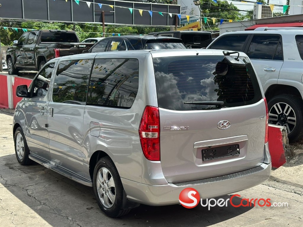 2020 Hyundai Grand Starex — foto 6 / 12