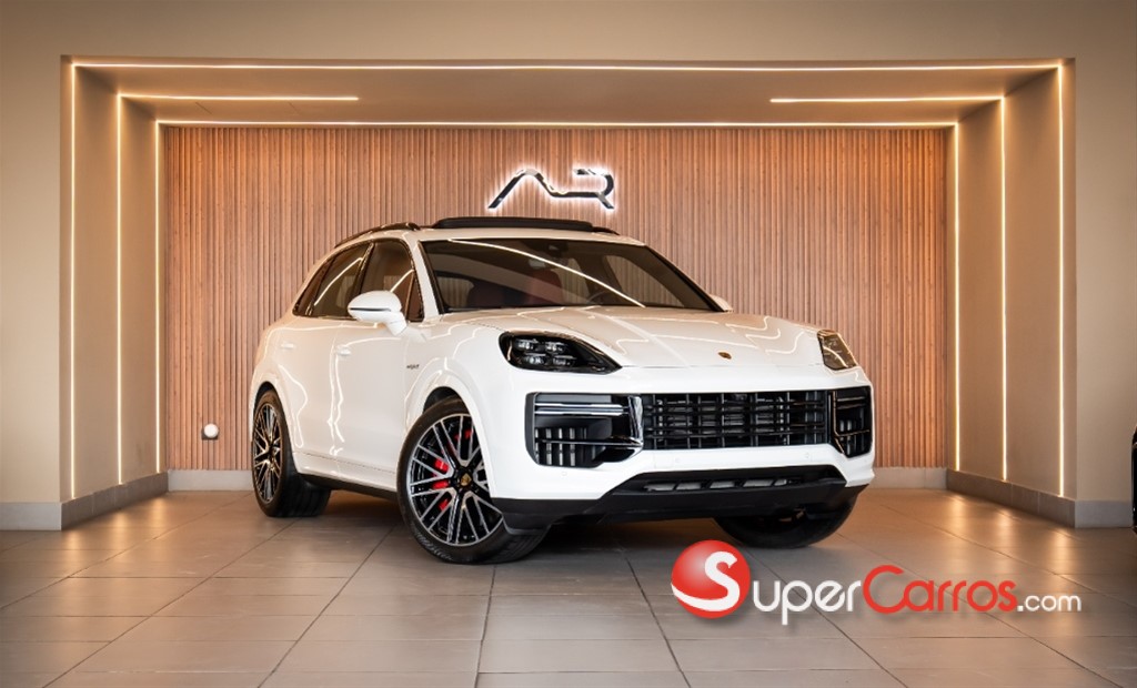 2024 Porsche Cayenne Turbo