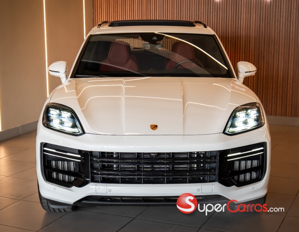 2024 Porsche Cayenne Turbo — foto 3 / 12