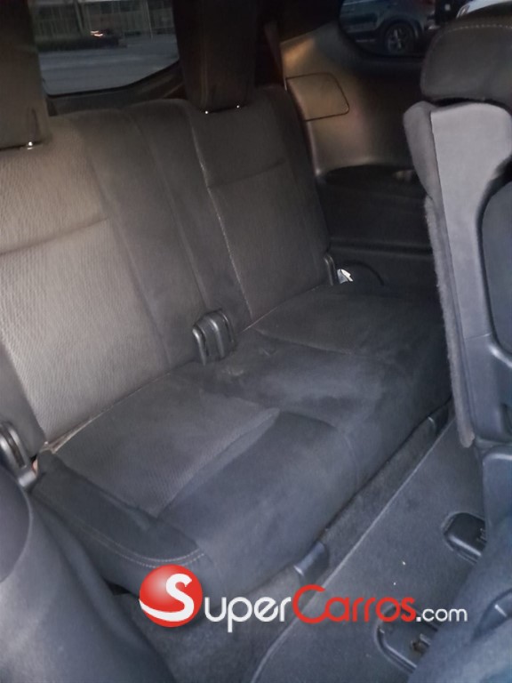 2016 Nissan Pathfinder SV — foto 4 / 11