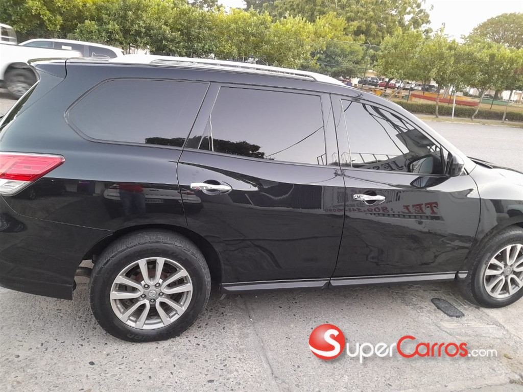 2016 Nissan Pathfinder SV — foto 7 / 11
