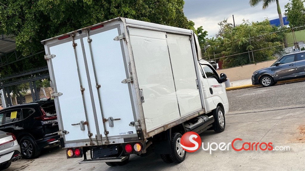 2022 Kia Bongo III — foto 4 / 10