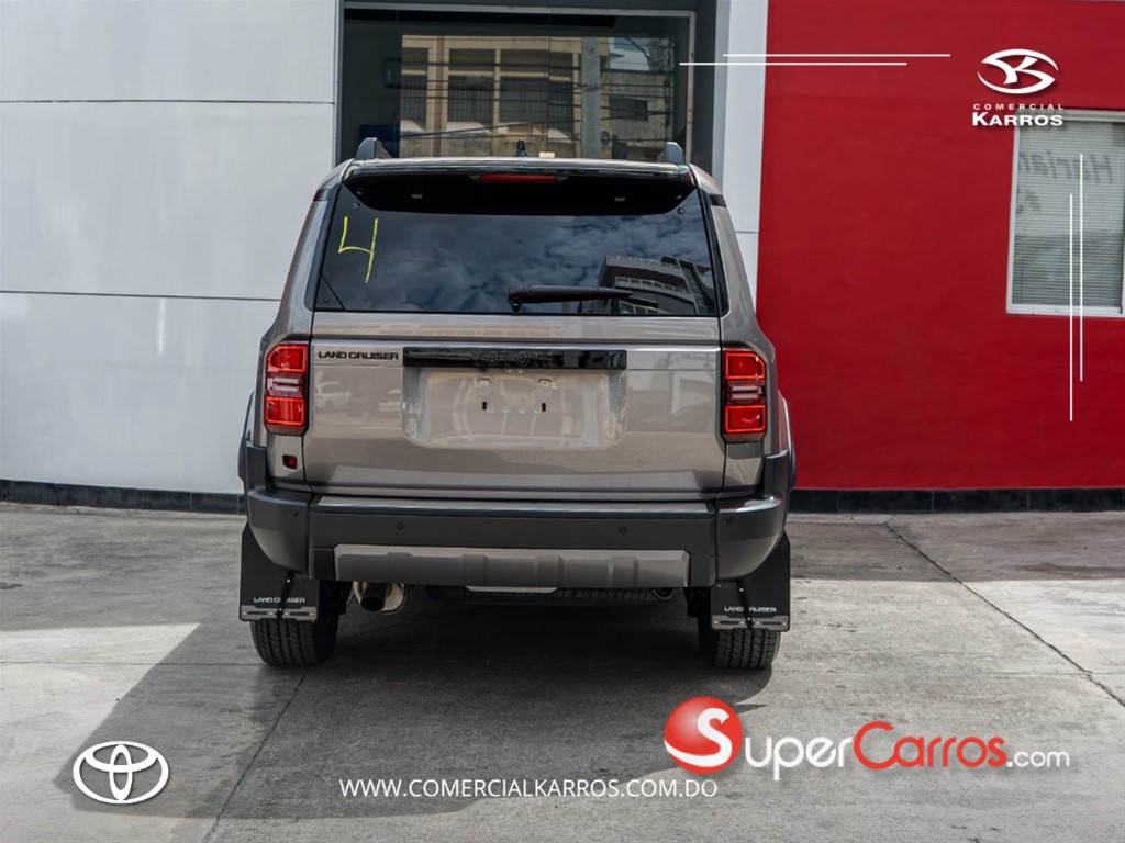 2027 Toyota Land Cruiser Prado Adventure 1A — foto 8 / 9