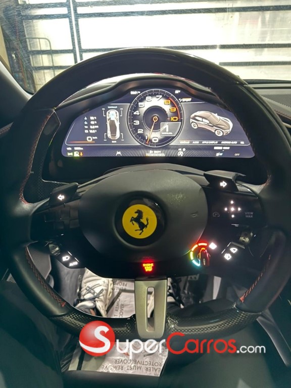 2025 Ferrari Purosangue — foto 7 / 12