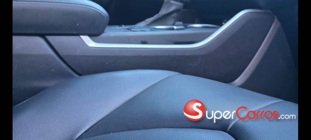 2023 Toyota Highlander XLE — foto 6 / 10