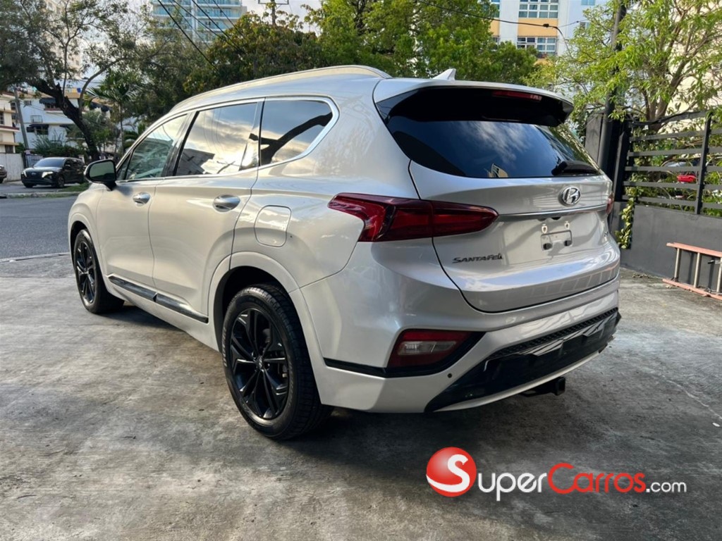 2020 Hyundai Santa Fe Limited — foto 3 / 9
