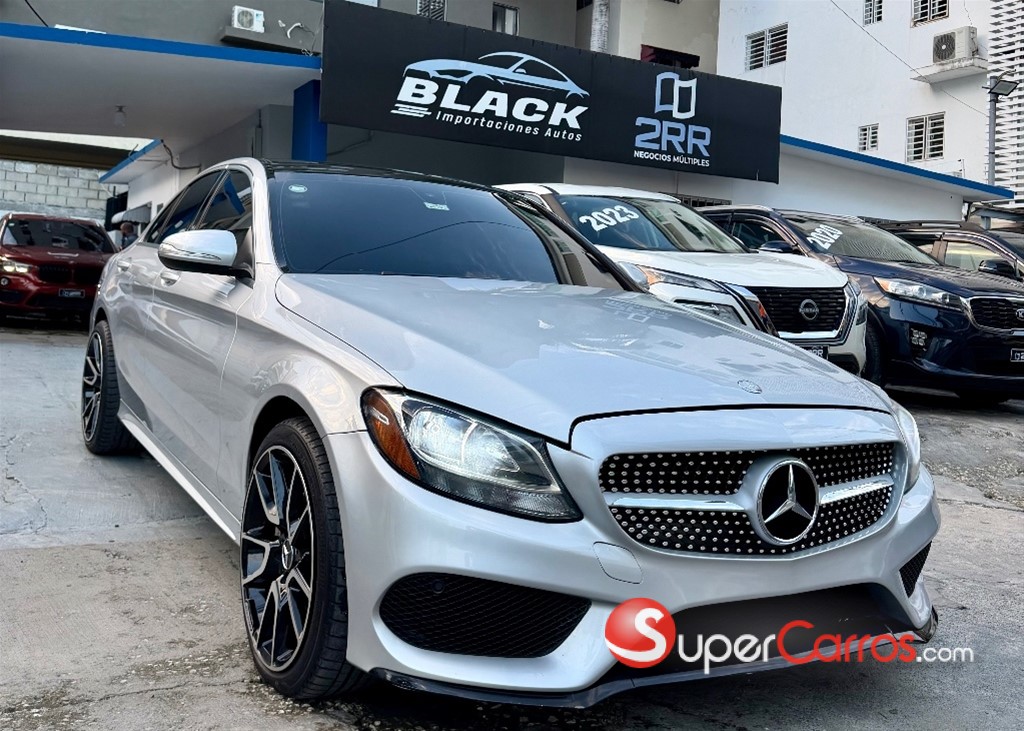 2015 Mercedes-Benz Clase C 300 — foto 11 / 11