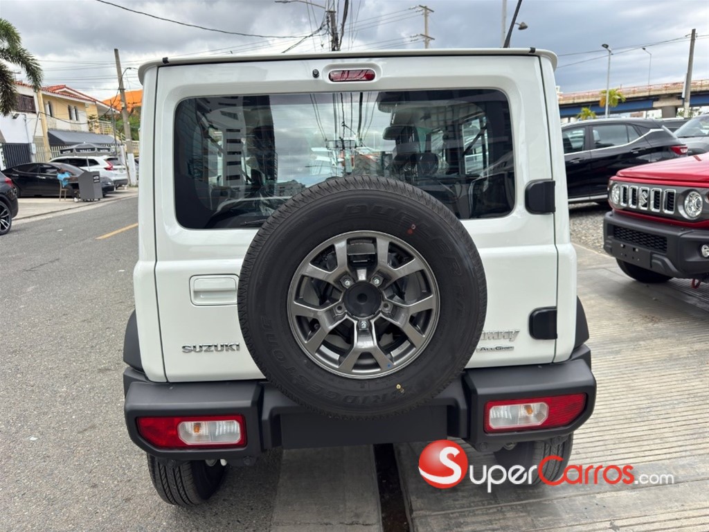 2027 Suzuki Jimny GLX — foto 6 / 12