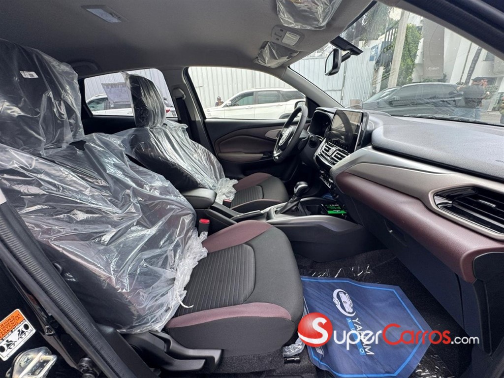 2026 Suzuki Fronx GLX — foto 9 / 12