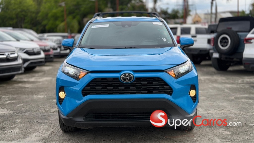 2020 Toyota RAV4 LE PLUS — foto 12 / 12
