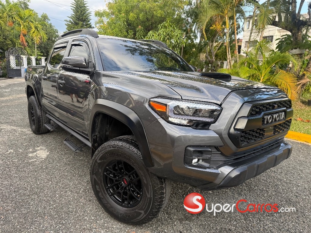 2020 Toyota Tacoma TRD PRO — foto 2 / 11