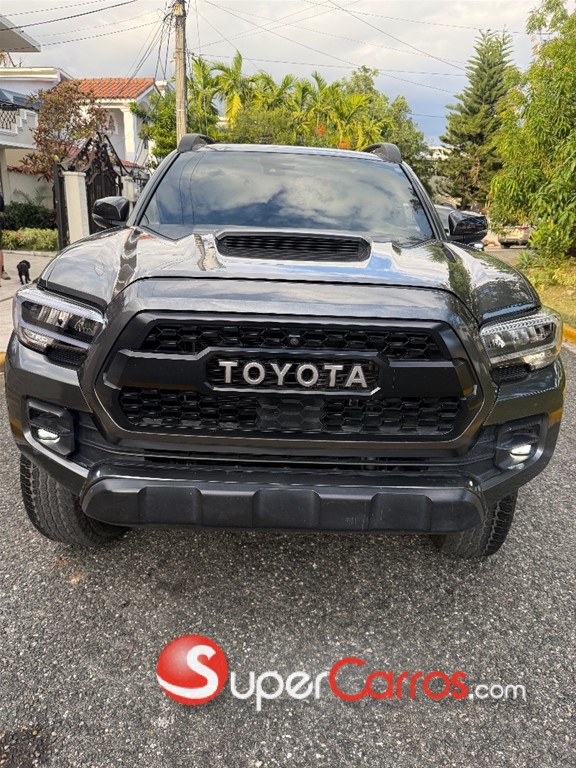 2020 Toyota Tacoma TRD PRO — foto 9 / 11