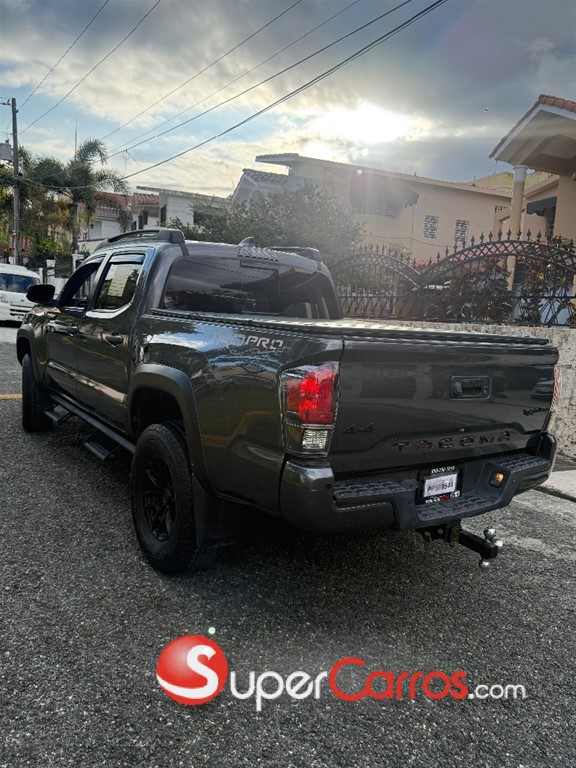 2020 Toyota Tacoma TRD PRO — foto 10 / 11