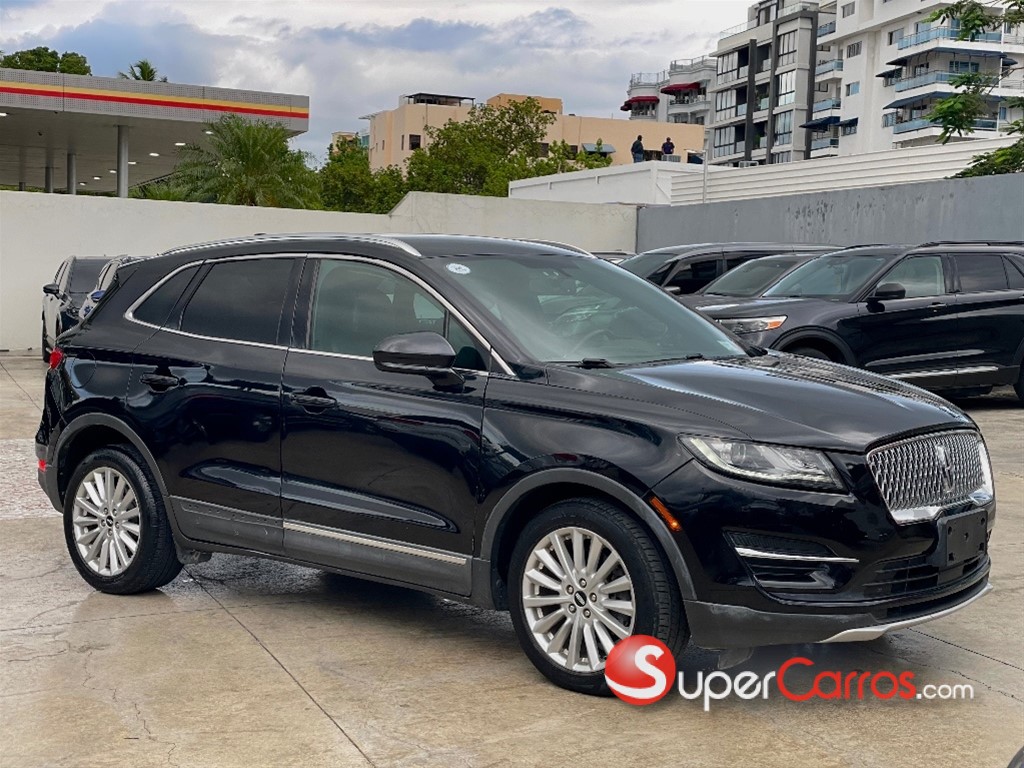 2019 Lincoln MKC — foto 3 / 9