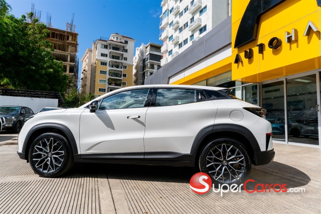 2027 Changan UNI-T — foto 3 / 9