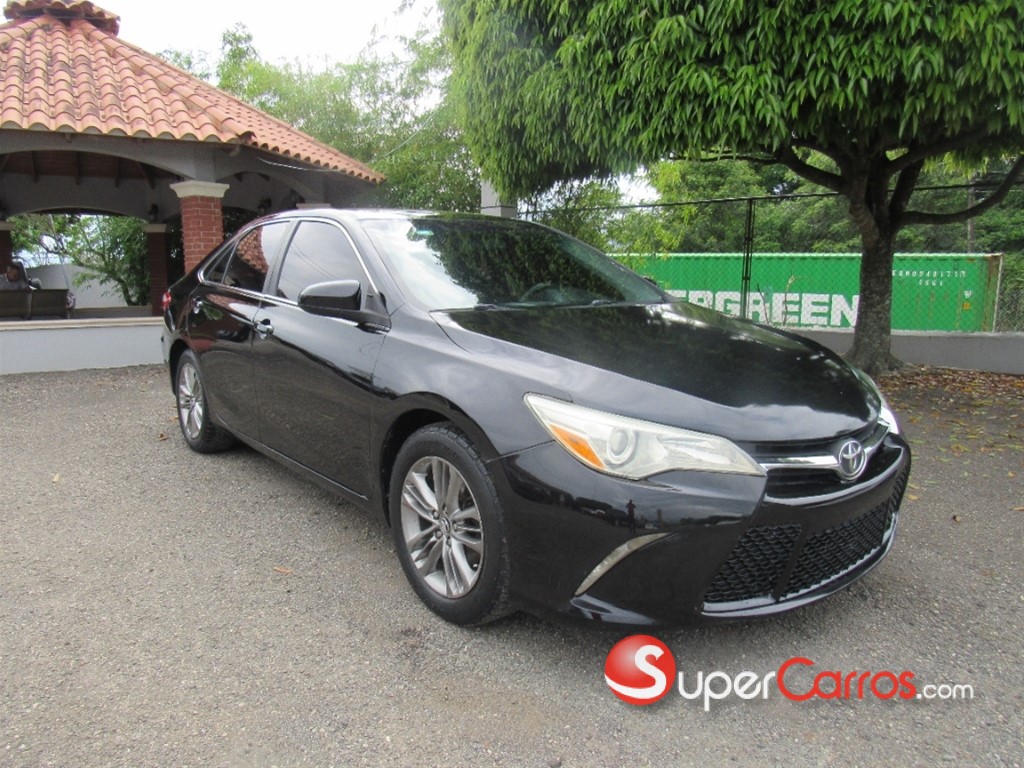 2015 Toyota Camry SE — foto 2 / 12