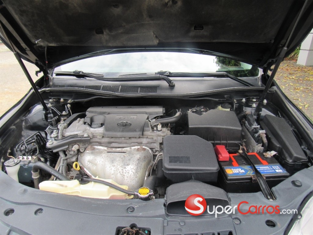 2015 Toyota Camry SE — foto 12 / 12