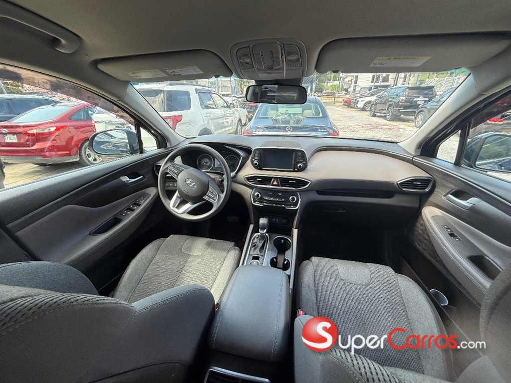 2020 Hyundai Santa Fe SE — foto 3 / 7