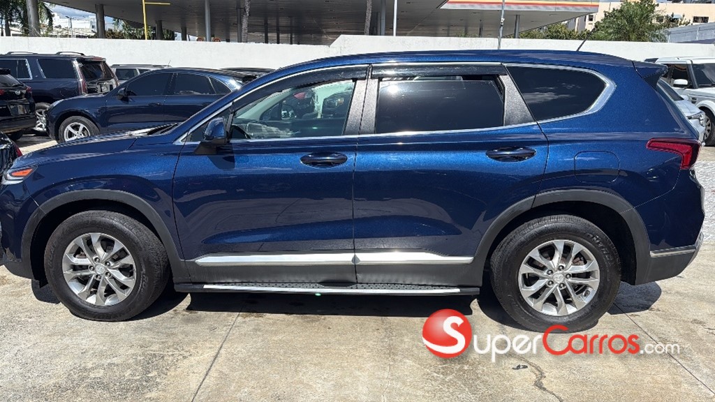 2020 Hyundai Santa Fe SE — foto 4 / 7