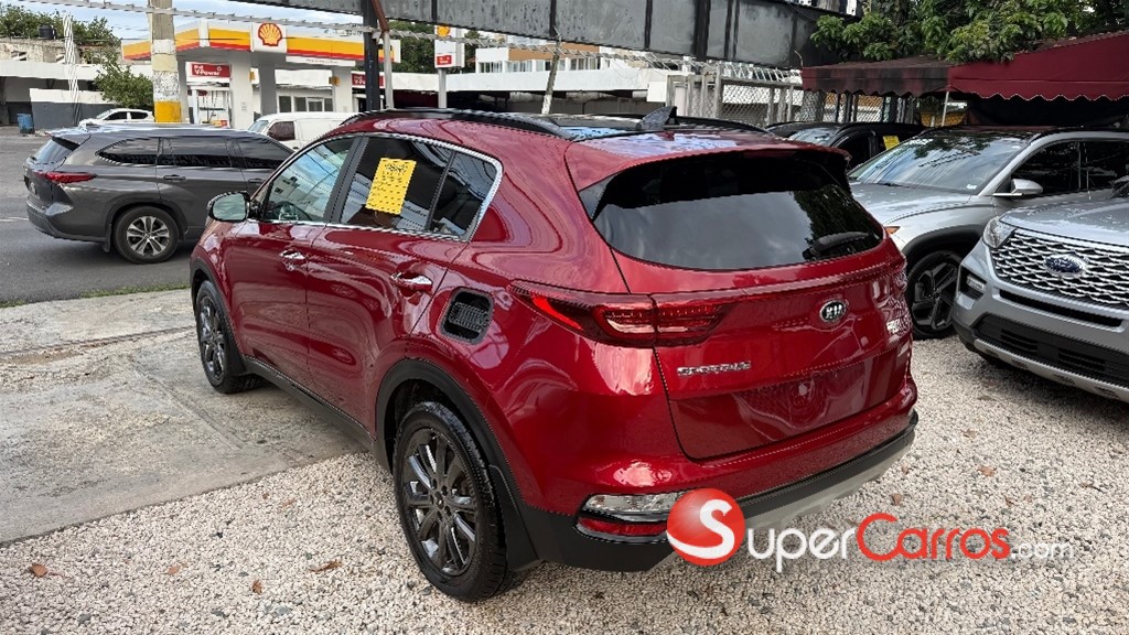2020 Kia Sportage S — foto 8 / 12