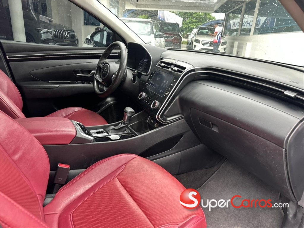 2022 Hyundai Tucson SEL — foto 9 / 12