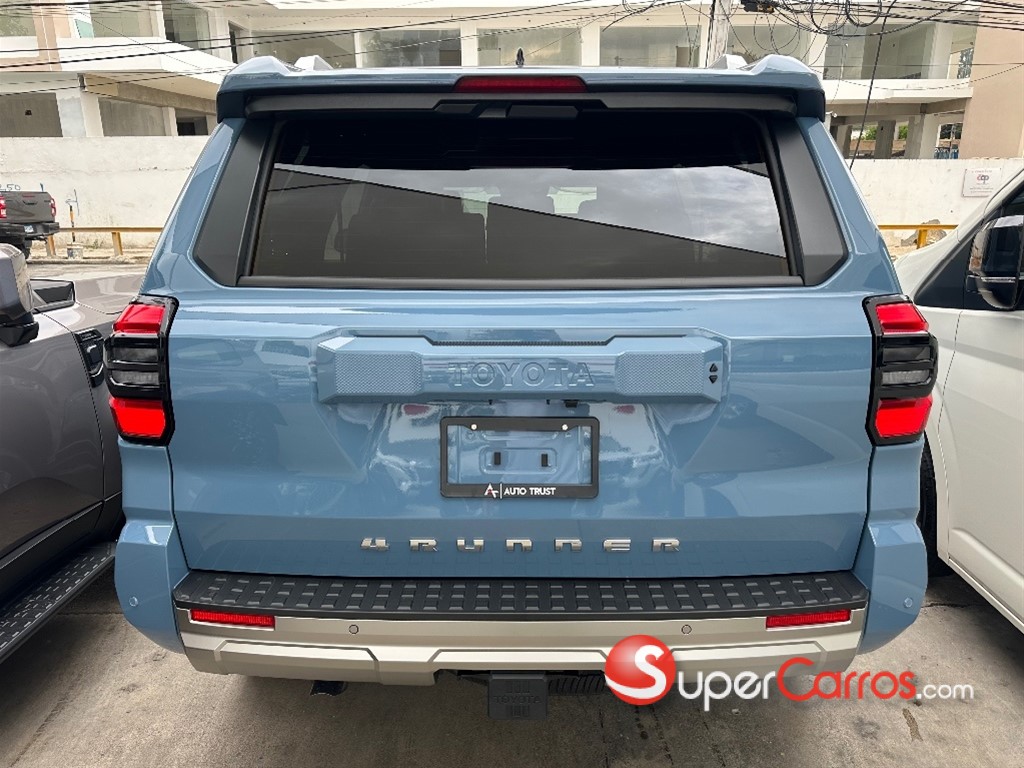 2026 Toyota 4 Runner Limited — foto 5 / 9
