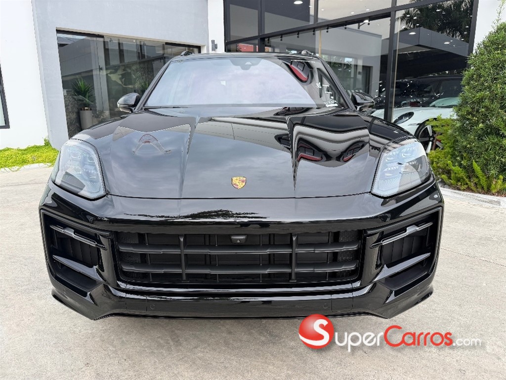 2026 Porsche Cayenne GTS — foto 3 / 11