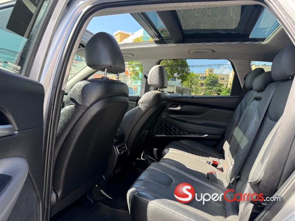 2021 Hyundai Santa Fe Limited Ultimate — foto 8 / 12