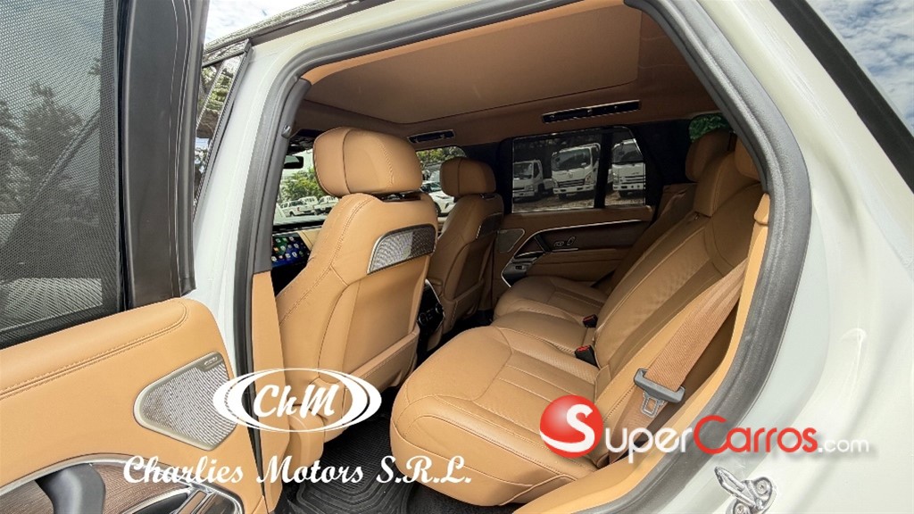 2025 Land Rover Range Rover HSE — foto 10 / 12
