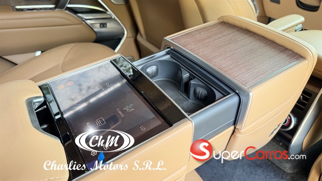 2025 Land Rover Range Rover HSE — foto 12 / 12