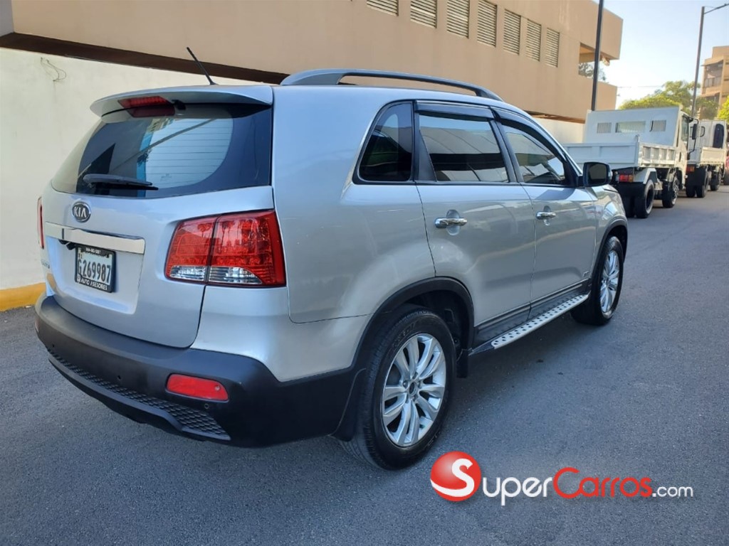 2011 Kia Sorento Limited — foto 11 / 12
