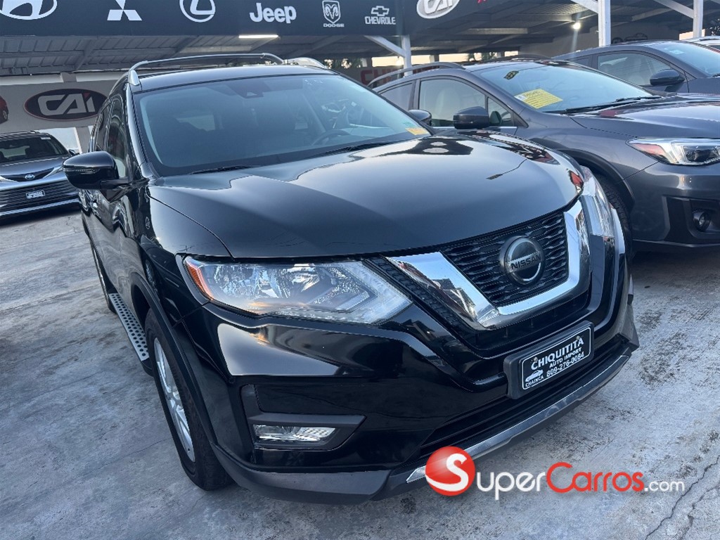 2020 Nissan Rogue SV — foto 2 / 11